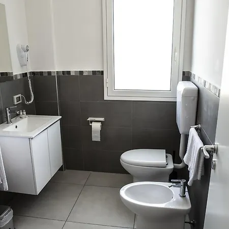 Piano Monaco Guest house Carini